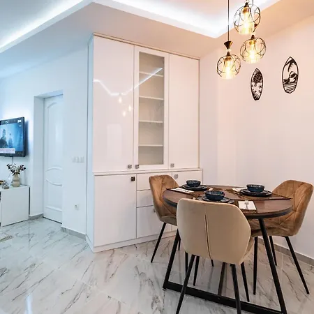 Boutique 1 Bedroom Apartment With Parking And Port View Varna Exterior photo